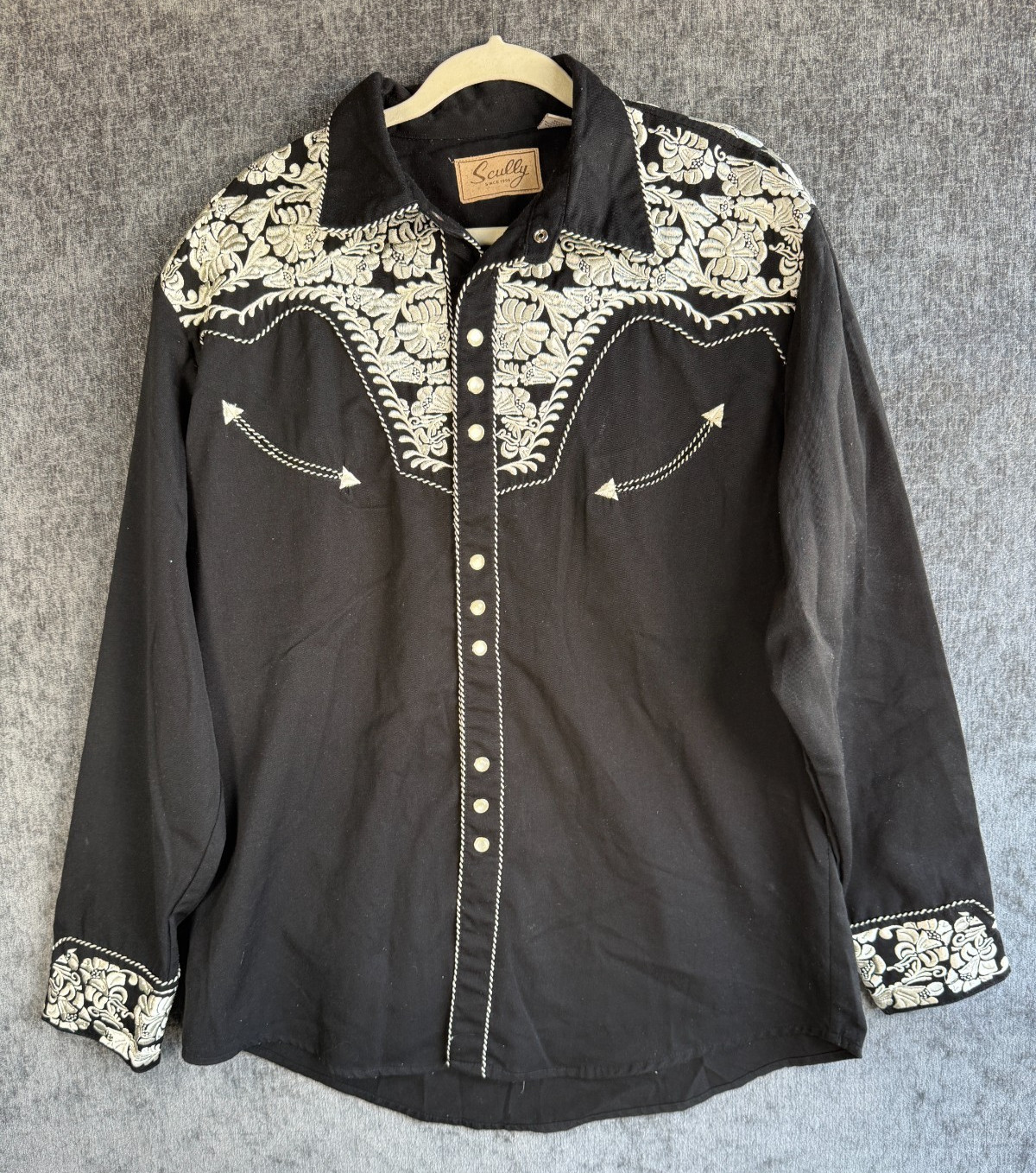 Scully Retro Western Snap Shirt Mens L Black Silver Floral Tooled Embroidery
