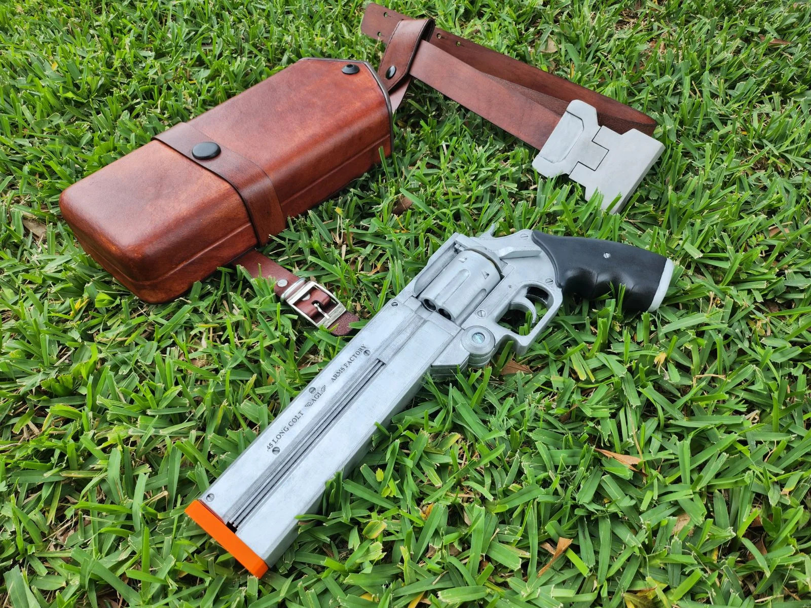 Trigun - Vash\'s Stampede/badlands Inspired Gun anime - Kit