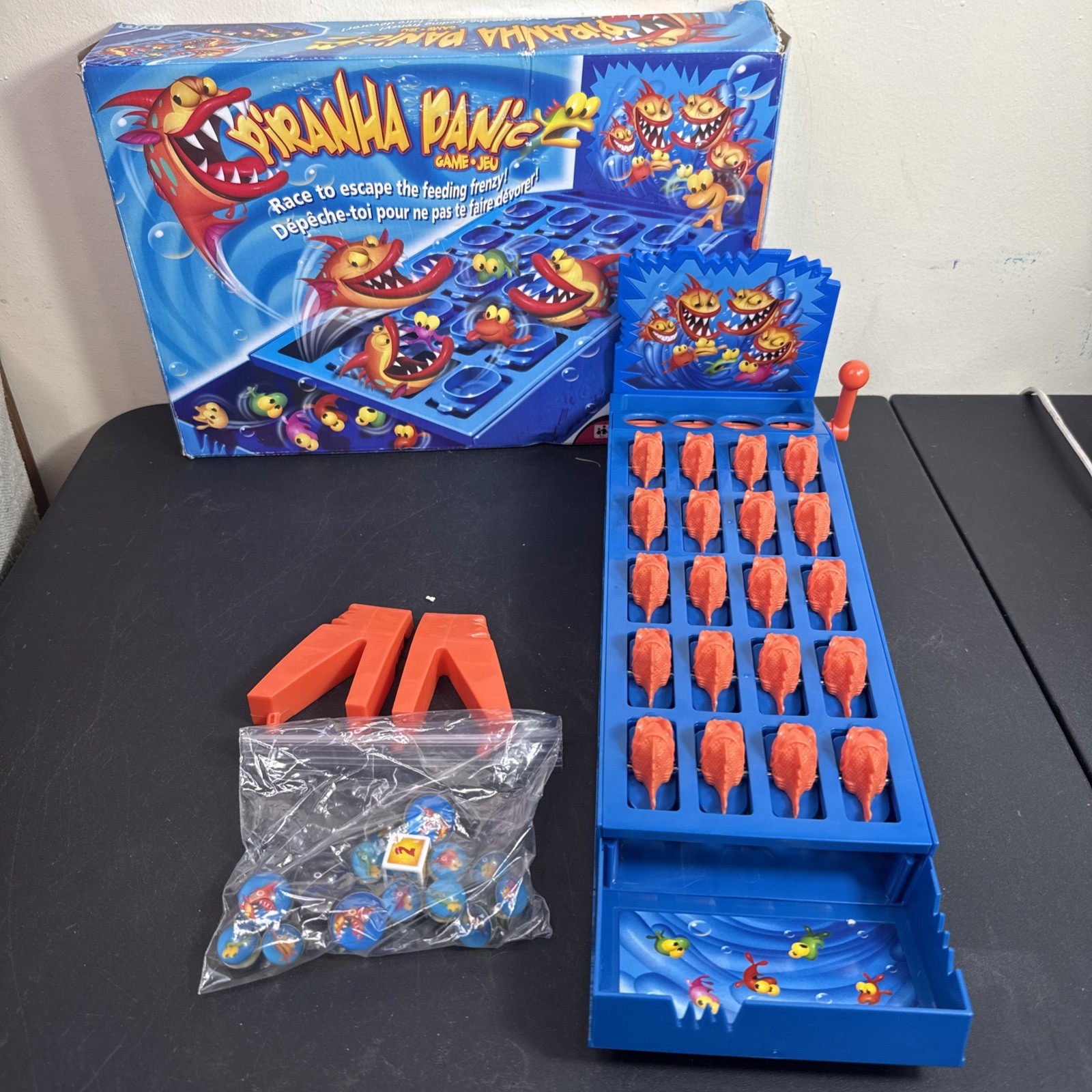 VINTAGE 2005 Mattel Piranha Panic Game Escape The Feeding Frenzy Missing 2 Balls