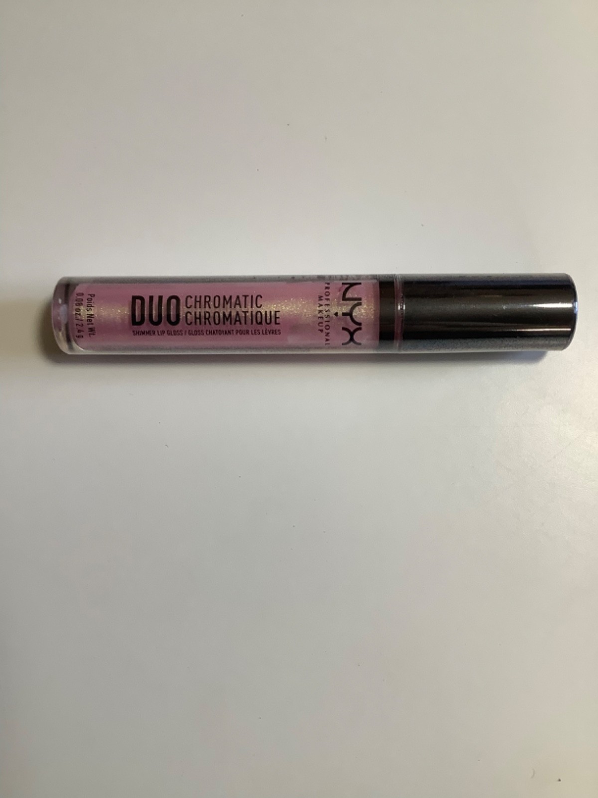 NYX Duo Chromatic Shimmer Lip Gloss DCLG01 Blooming Professional Makeup NYX Duo Chromatic Shimmer Lip Gloss DCLG01 Blooming Professional Makeup