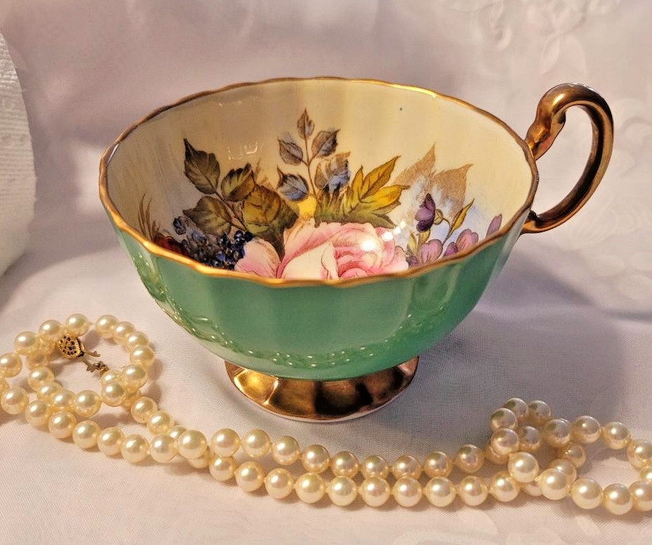 SALE J.A. Bailey signature gold gild 1930 AYNSLEY  Cabbage Rose Tea cup only