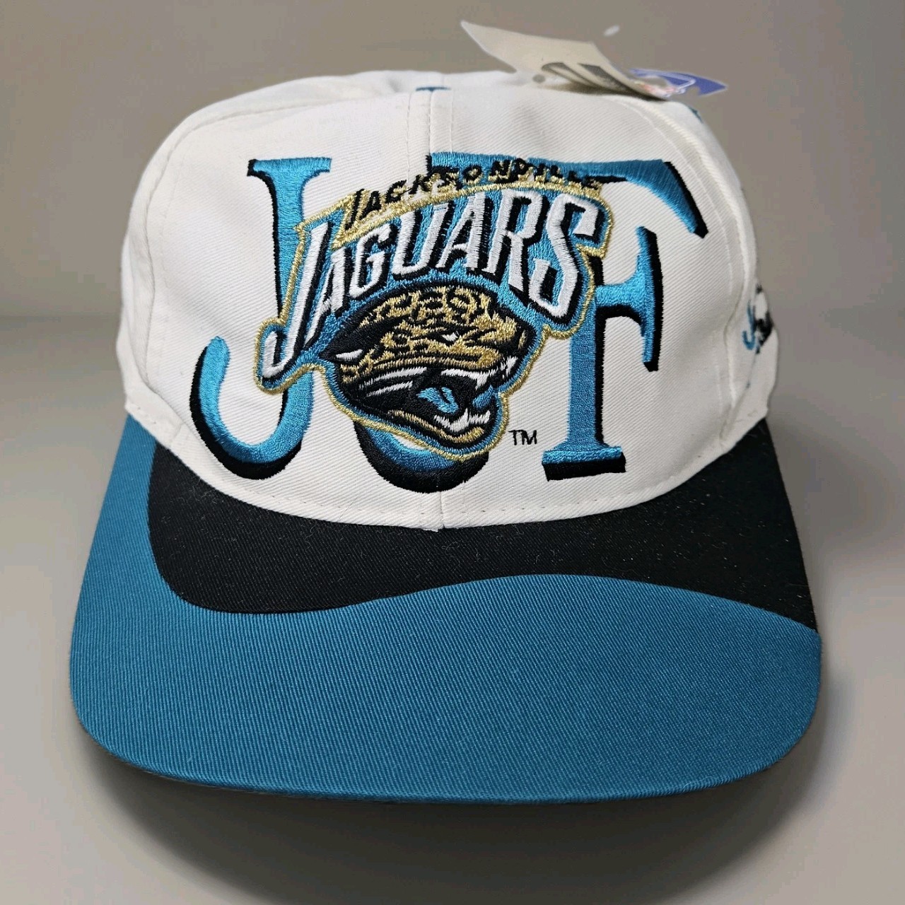 NOS 90s Jacksonville Jaguars RARE Wave Bill Snapback Hat NFL Embroidered Cap NWT
