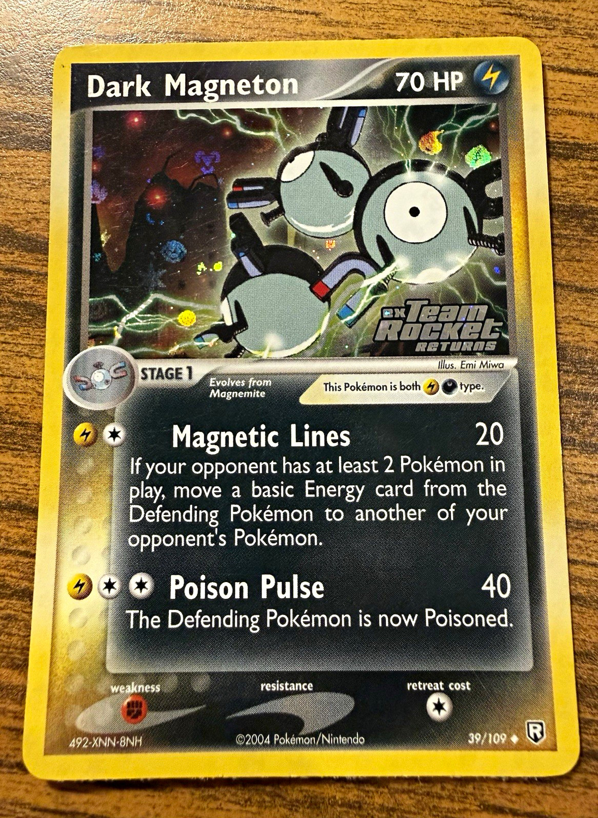2004 Pokemon Dark Magneton 39/109 EX Team Rocket Returns Stamped Reverse Holo LP