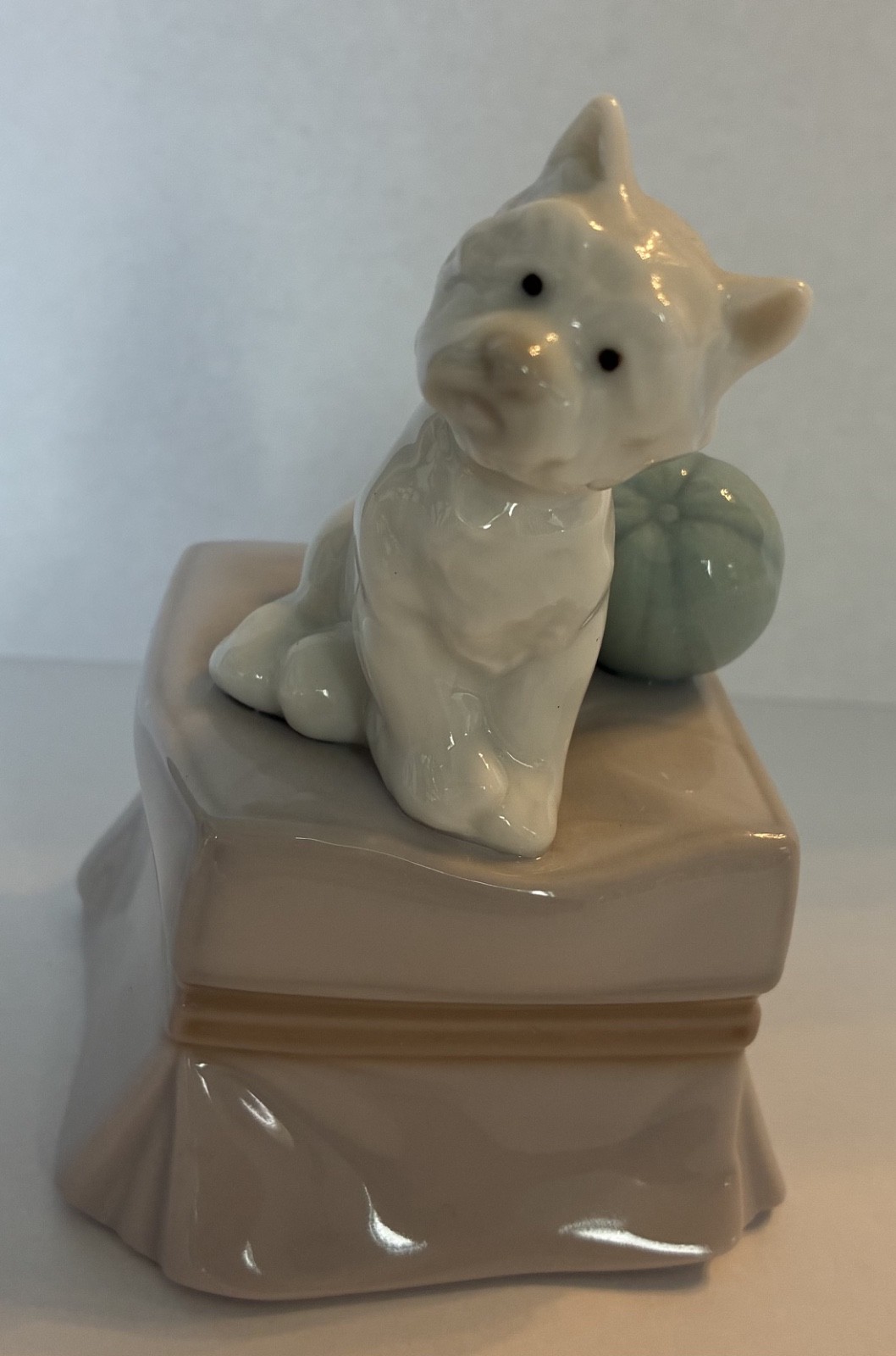 MY FAVORITE COMPANION LLADRO Collectible Retired Figurine MY FAVORITE COMPANION LLADRO Collectible Retired Figurine