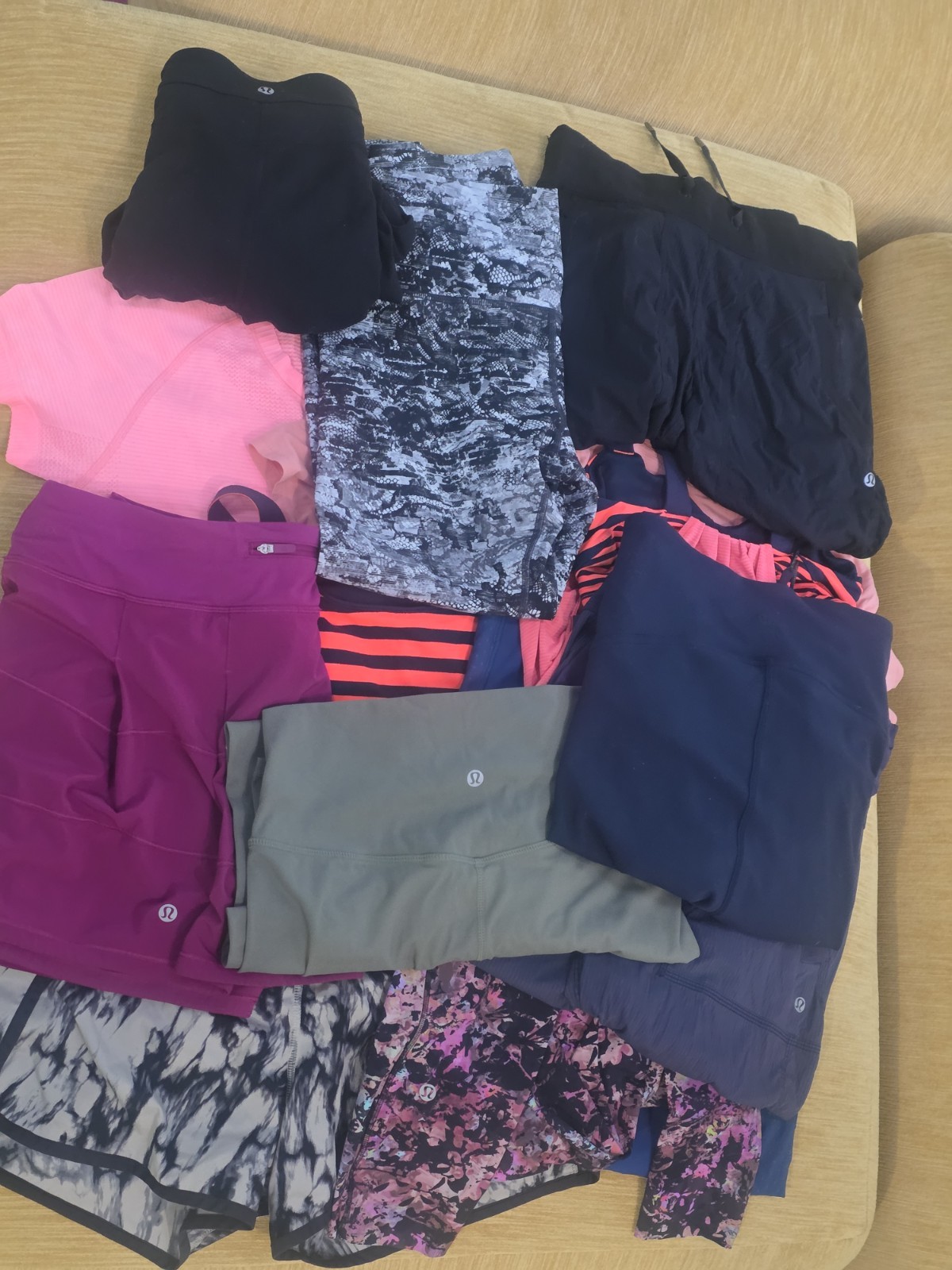 Lot 15 Lululemon Clothing Leggings Shorts Tanks Shirt Assorted Reseller Lot Lot 15 Lululemon Clothing Leggings Shorts Tanks Shirt Assorted Reseller Lot