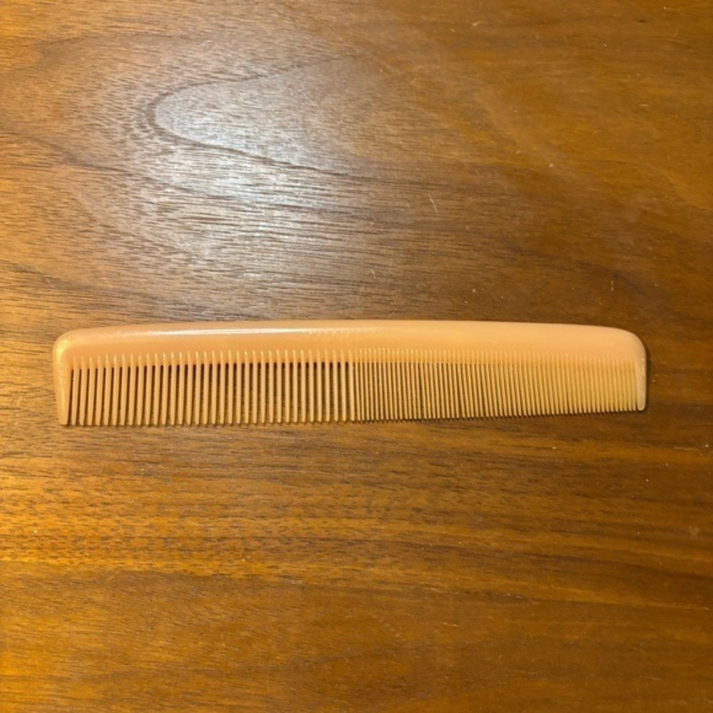 Dupont Nylon Combs Vtg Made USA 7\ Dupont Nylon Combs Vtg Made USA 7\