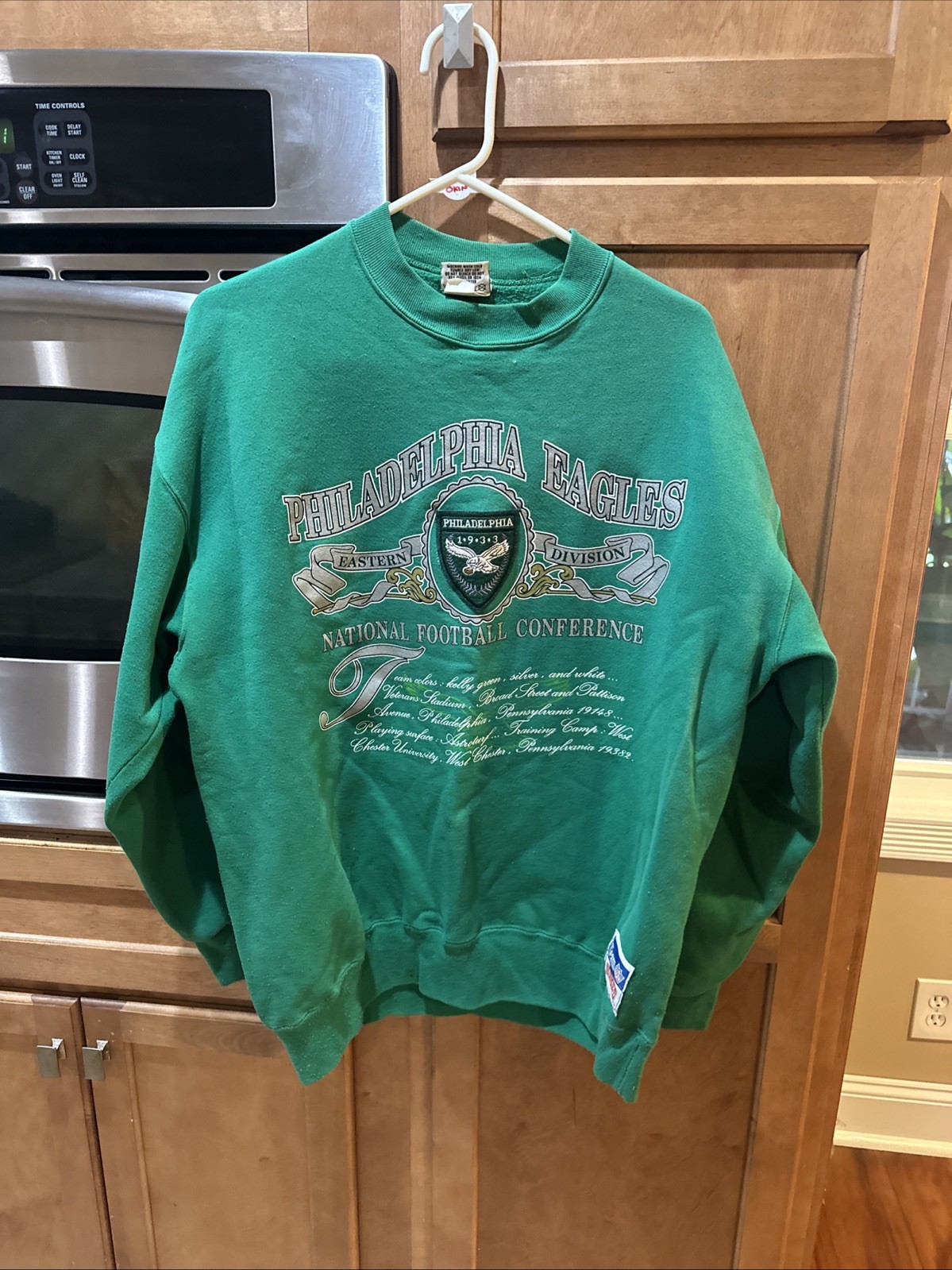 Vintage 1990s Philadelphia Eagles Nutmeg Kelly Green Crewneck XL - w/Patch