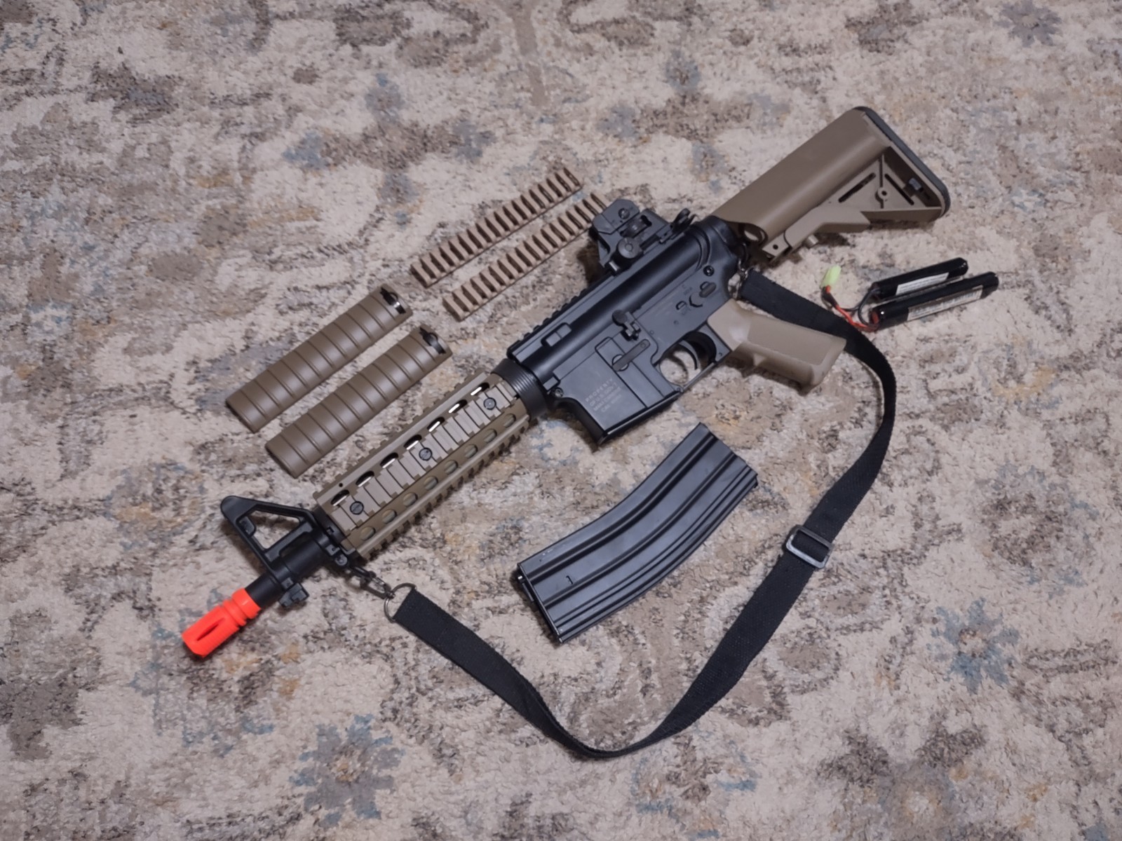 Airsoft Colt M4 AEG CQB