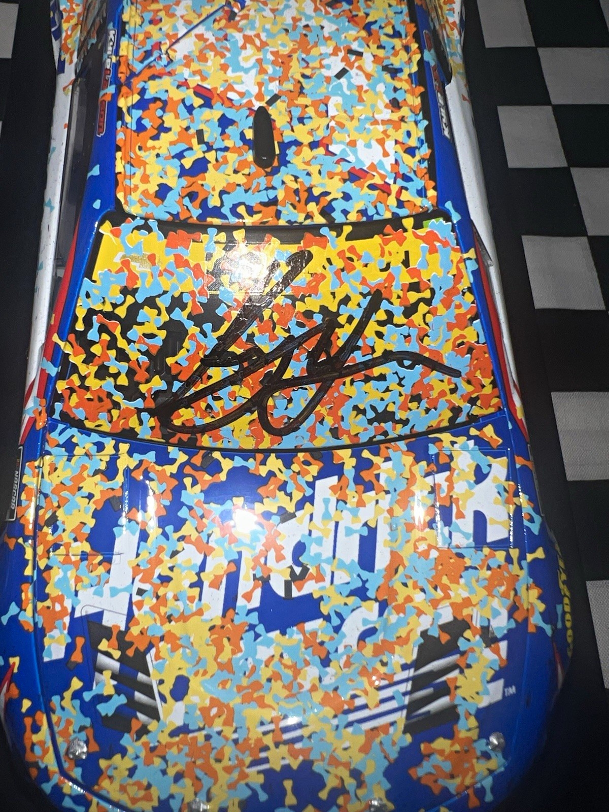 2025 2X Champion Kyle Larson 1/24 scale Autographed X2 by Kyle & Cliff Daniel  2025 2X Champion Kyle Larson 1/24 scale Autographed X2 by Kyle & Cliff Daniel 