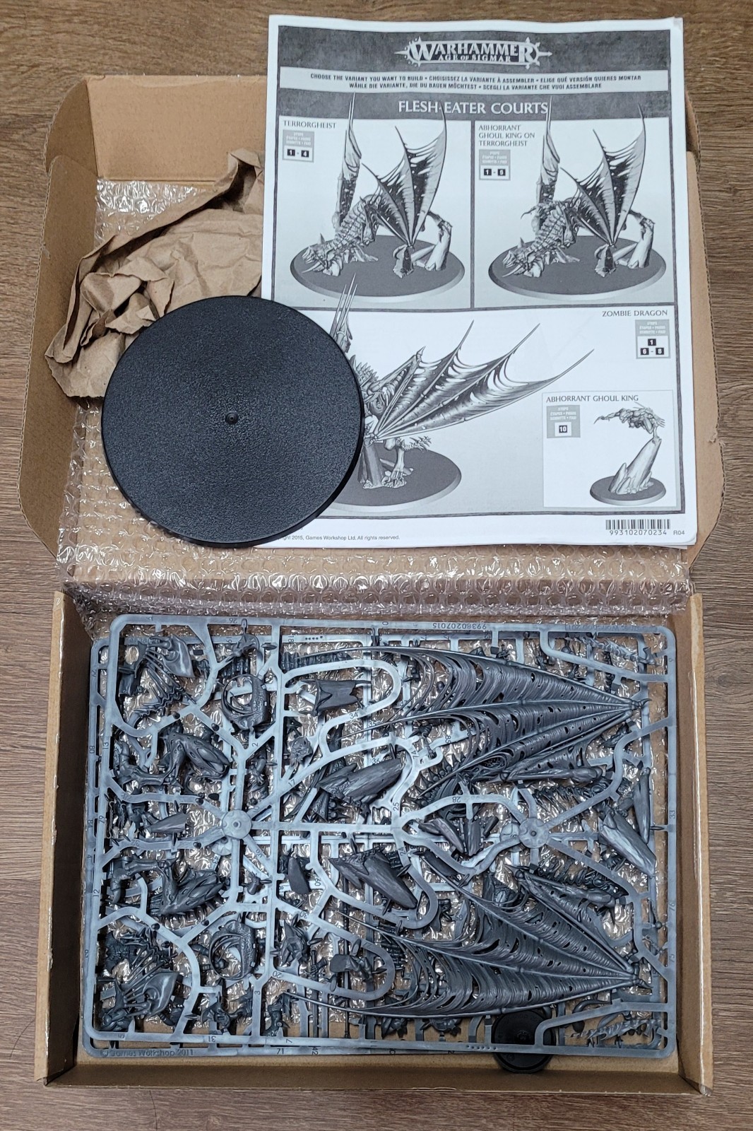 Warhammer Age of Sigmar, Old World, Flesh-Eater Courts Terrorgheist, Zombie Drag Warhammer Age of Sigmar, Old World, Flesh-Eater Courts Terrorgheist, Zombie Drag