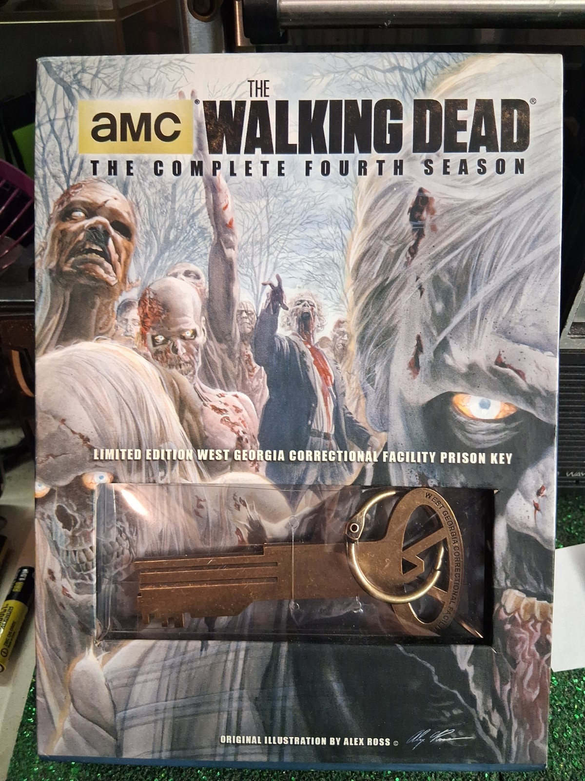 AMC The Walking Dead The Complete Fourth Season / limited edition With Key