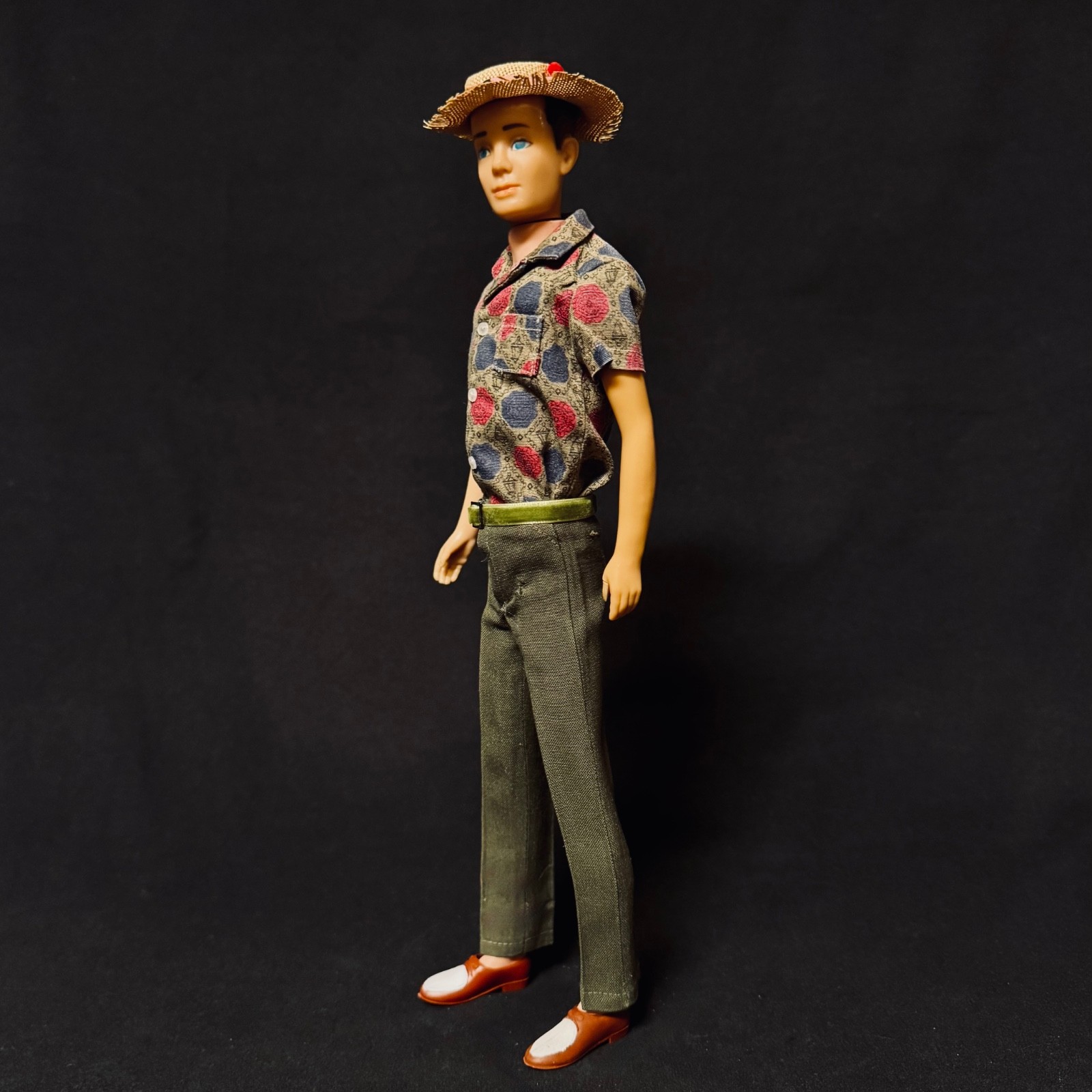 VINTAGE 1962 KEN DOLL BRUNETTE 750 W/DREAMBOAT HAT 875 ORIG OUTFIT BARBIE MATTEL VINTAGE 1962 KEN DOLL BRUNETTE 750 W/DREAMBOAT HAT 875 ORIG OUTFIT BARBIE MATTEL