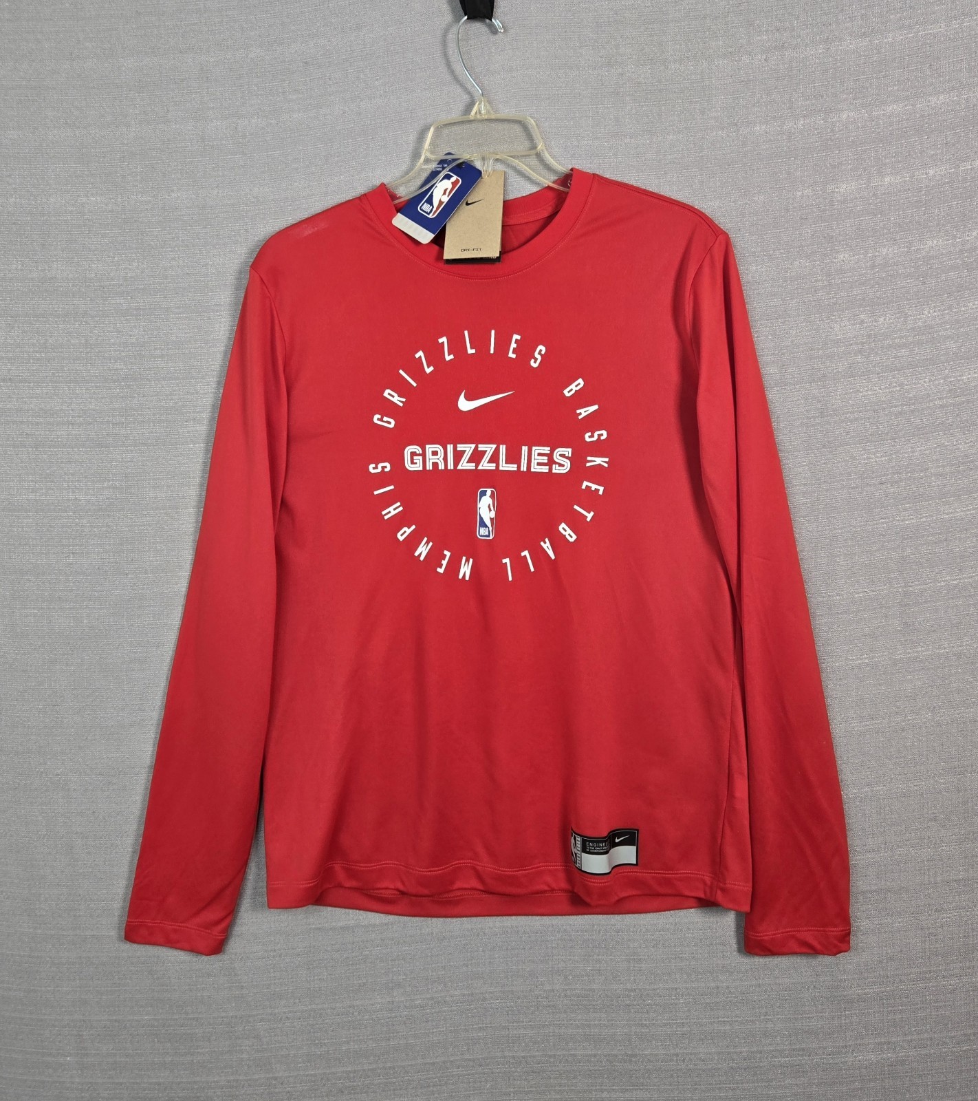 Nike Memphis Grizzlies Shooting Shirt Medium Mens Red NBA Dri-Fit Team Issue Nike Memphis Grizzlies Shooting Shirt Medium Mens Red NBA Dri-Fit Team Issue