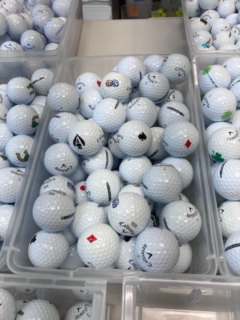 48 5A Callaway Suits / Las Vegas