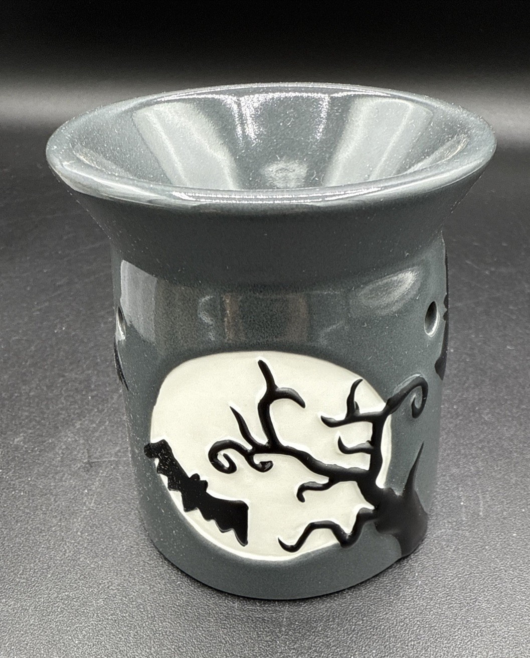New Scentsy Fright Night Halloween Plug-In Wax Warmer Bat Moon Silhouette