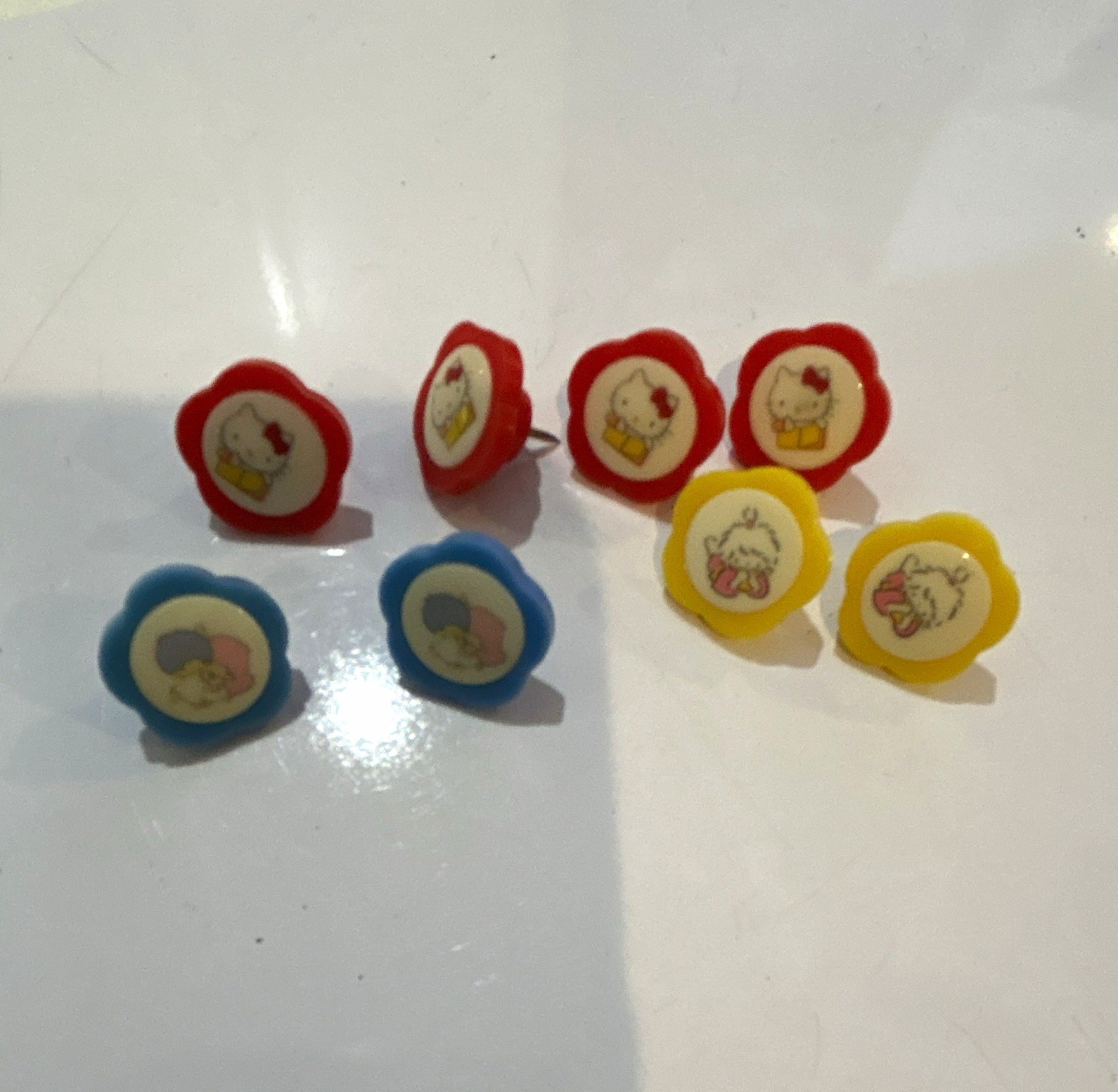 Rare and Retro Hello Kitty Thumb Tacks, @1984. Set of 8 Rare and Retro Hello Kitty Thumb Tacks, @1984. Set of 8