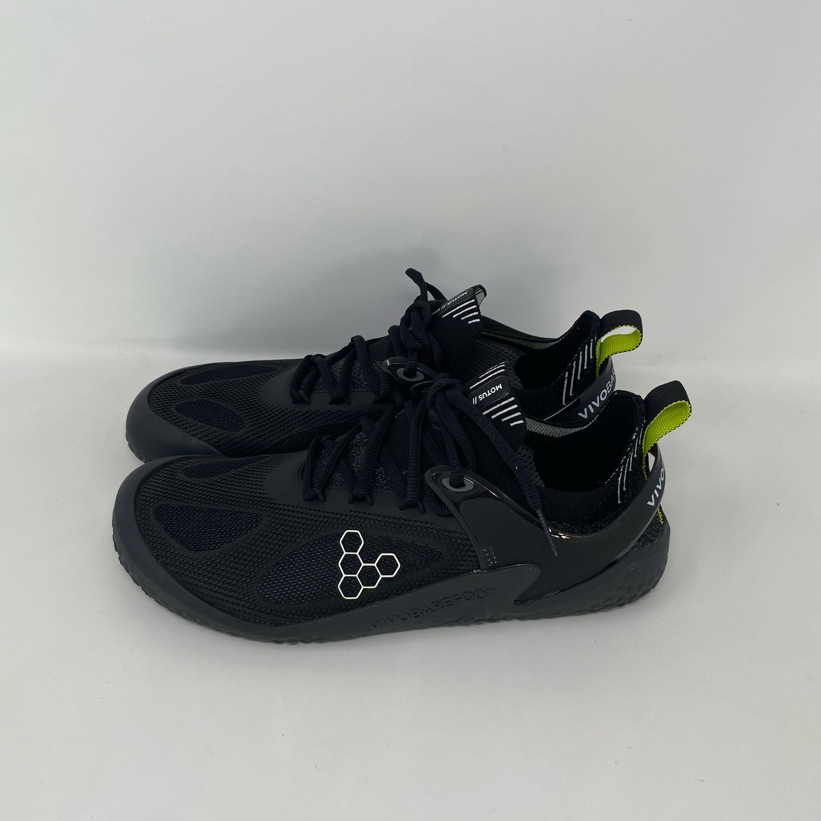 Vivobarefoot Motus Strength Women Obsidian Grey Shoes Sz 9