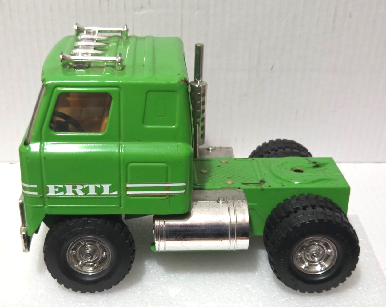 Vintage Ertl International Transtar Semi Truck Cab Over Vintage Ertl International Transtar Semi Truck Cab Over