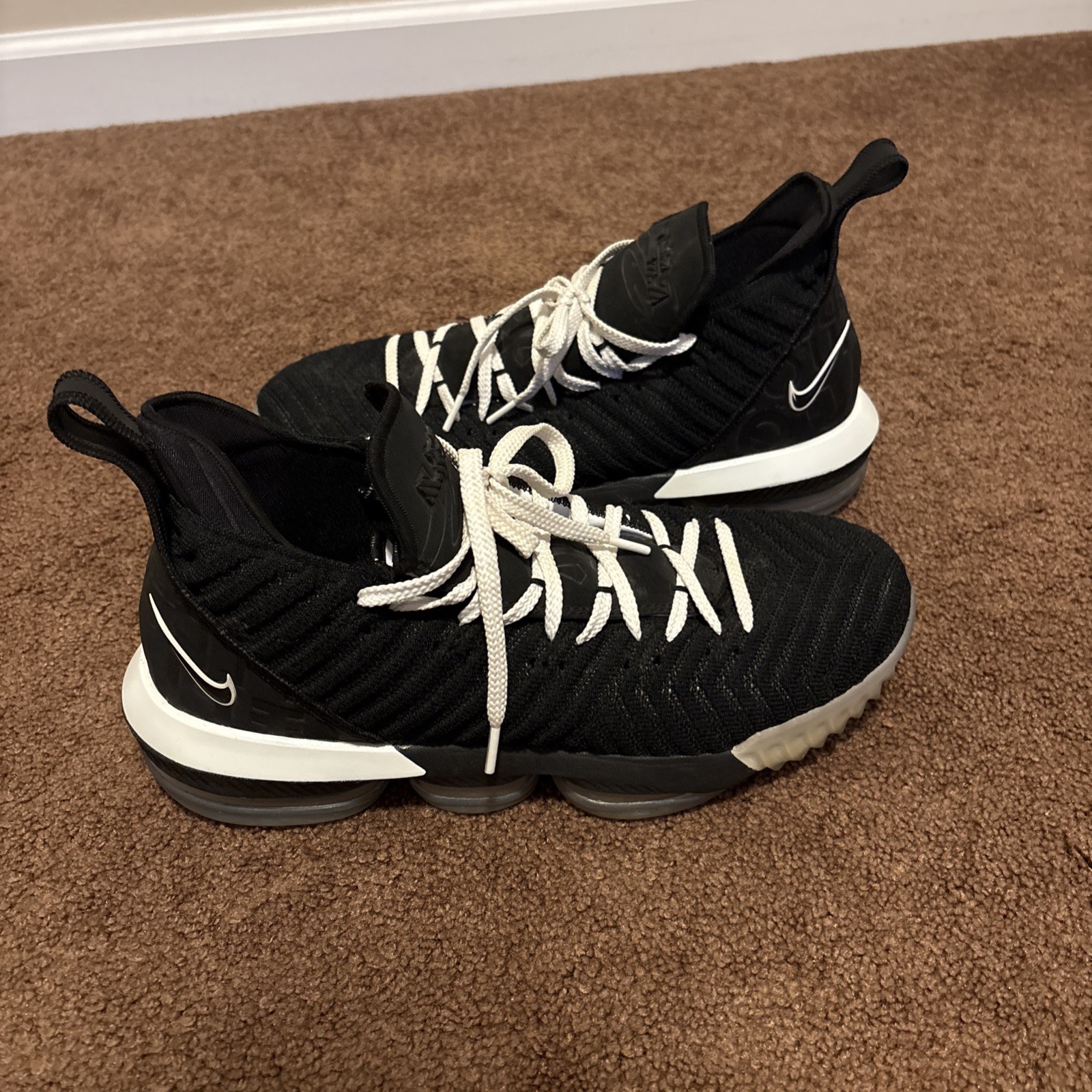 Lebron James 16s Equality Black And White Size 12