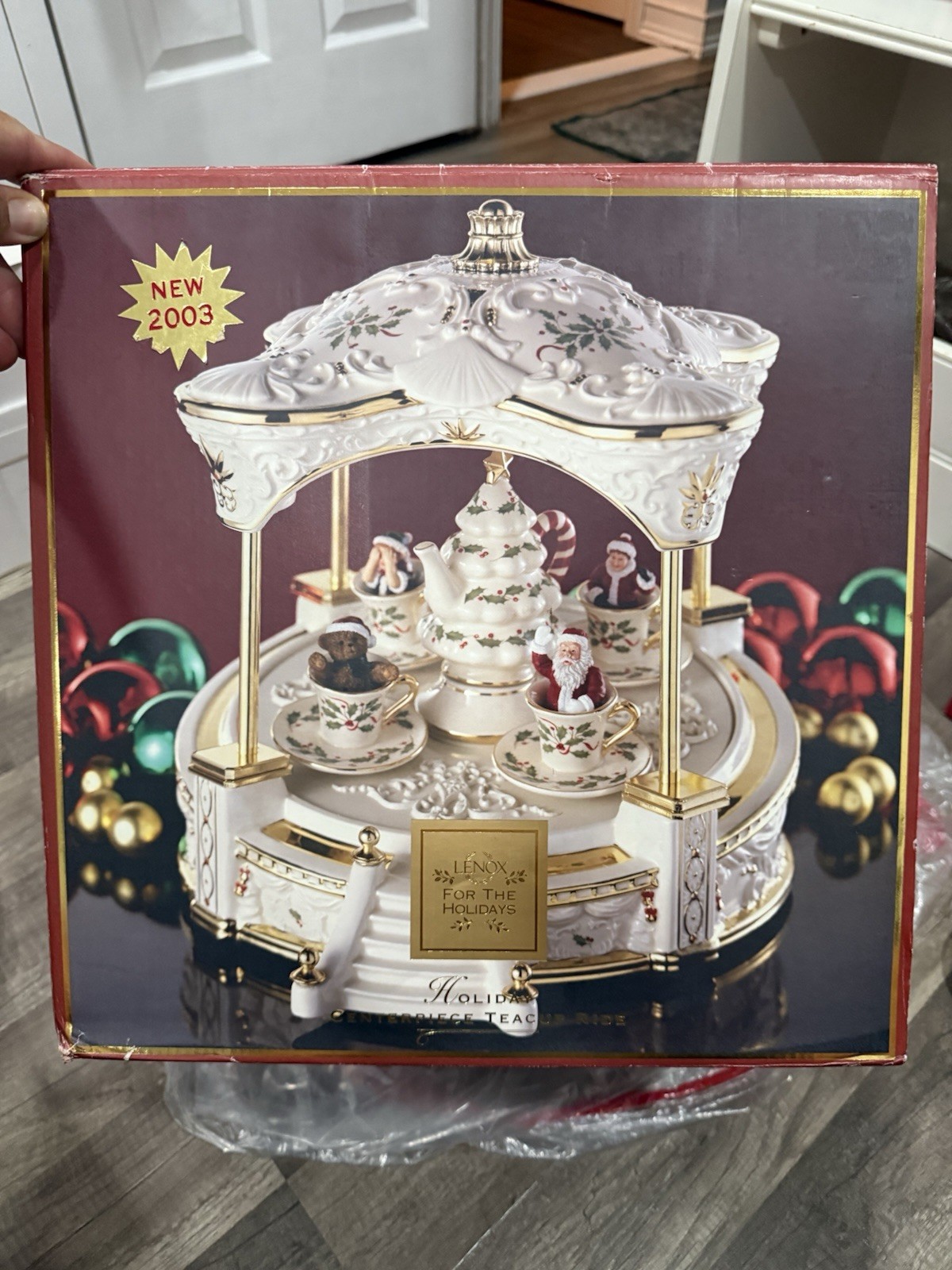 Lenox 2003 Holiday Christmas tea cup  Carousel Ride Mint Condition Read Desc