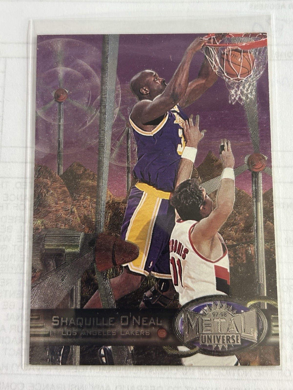 1997-98 Skybox Metal Universe Shaquille O\'Neal #50 Lakers