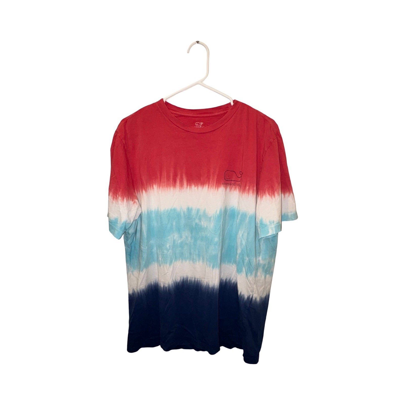Vineyard Vines Tie-Dye Whale Pocket T-Shirt Men\'s M Vineyard Vines Tie-Dye Whale Pocket T-Shirt Men\'s M