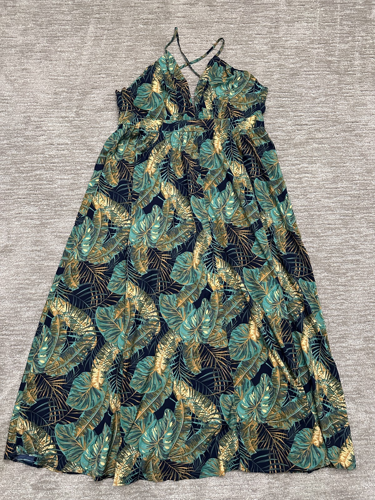 SHEIN Curve Dress Womens 2XL Green Leaf Print Tropical Beach Vacay Maxi V Neck SHEIN Curve Dress Womens 2XL Green Leaf Print Tropical Beach Vacay Maxi V Neck