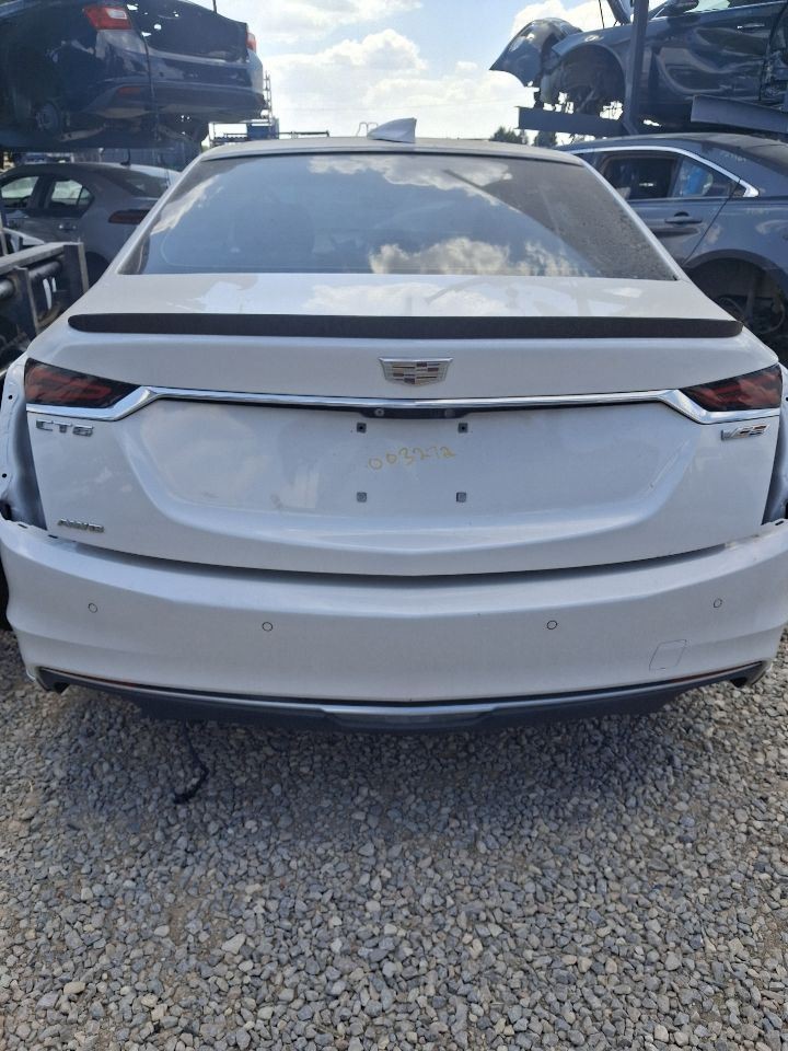 Trunk/Hatch/Tailgate Surround View Opt UV2 With Spoiler Fits 19-20 CT6 461360