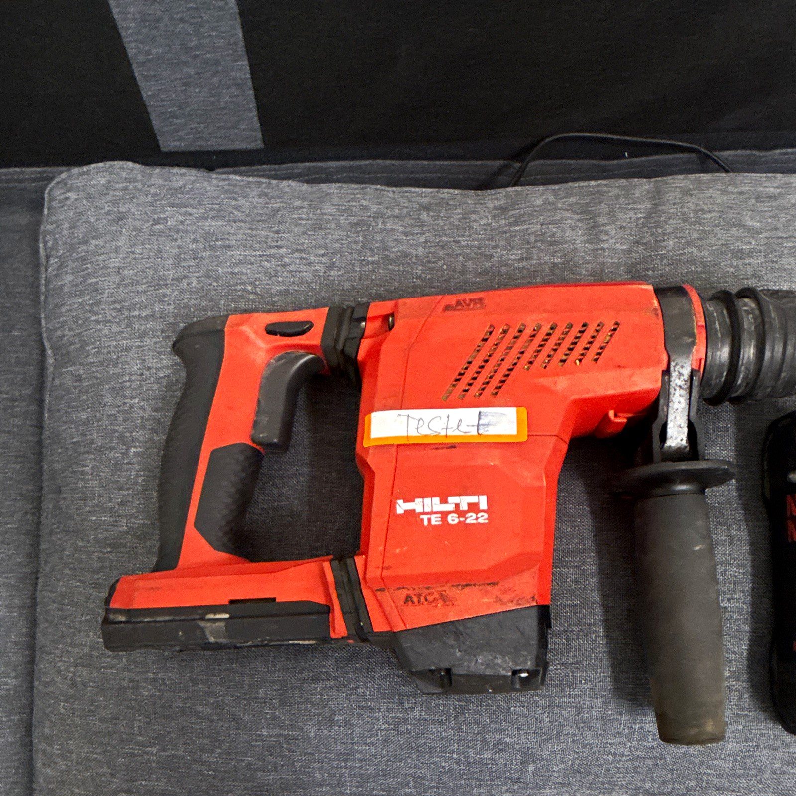 Hilti TE 6-22 22V Li-Ion Cordless Hammer Drill w/ C 6-22 Charger, 1 Battery