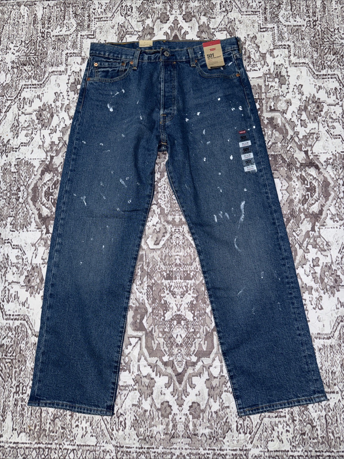 NWT Levi\'s 501 \'93 Blue Straight Fit Jeans Men’s Size 34x30. C7 NWT Levi\'s 501 \'93 Blue Straight Fit Jeans Men’s Size 34x30. C7