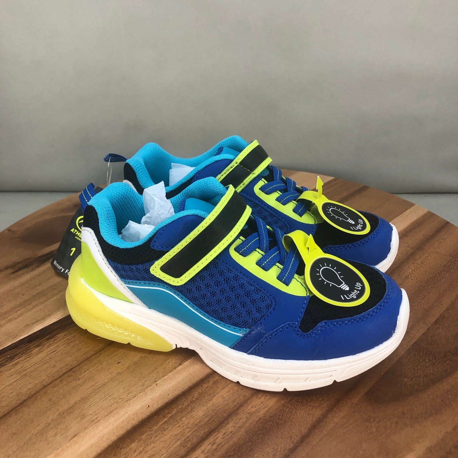 Athletic Works Boys Light Up Sneakers Blue Yellow Size 1 Memory Foam Athletic Works Boys Light Up Sneakers Blue Yellow Size 1 Memory Foam