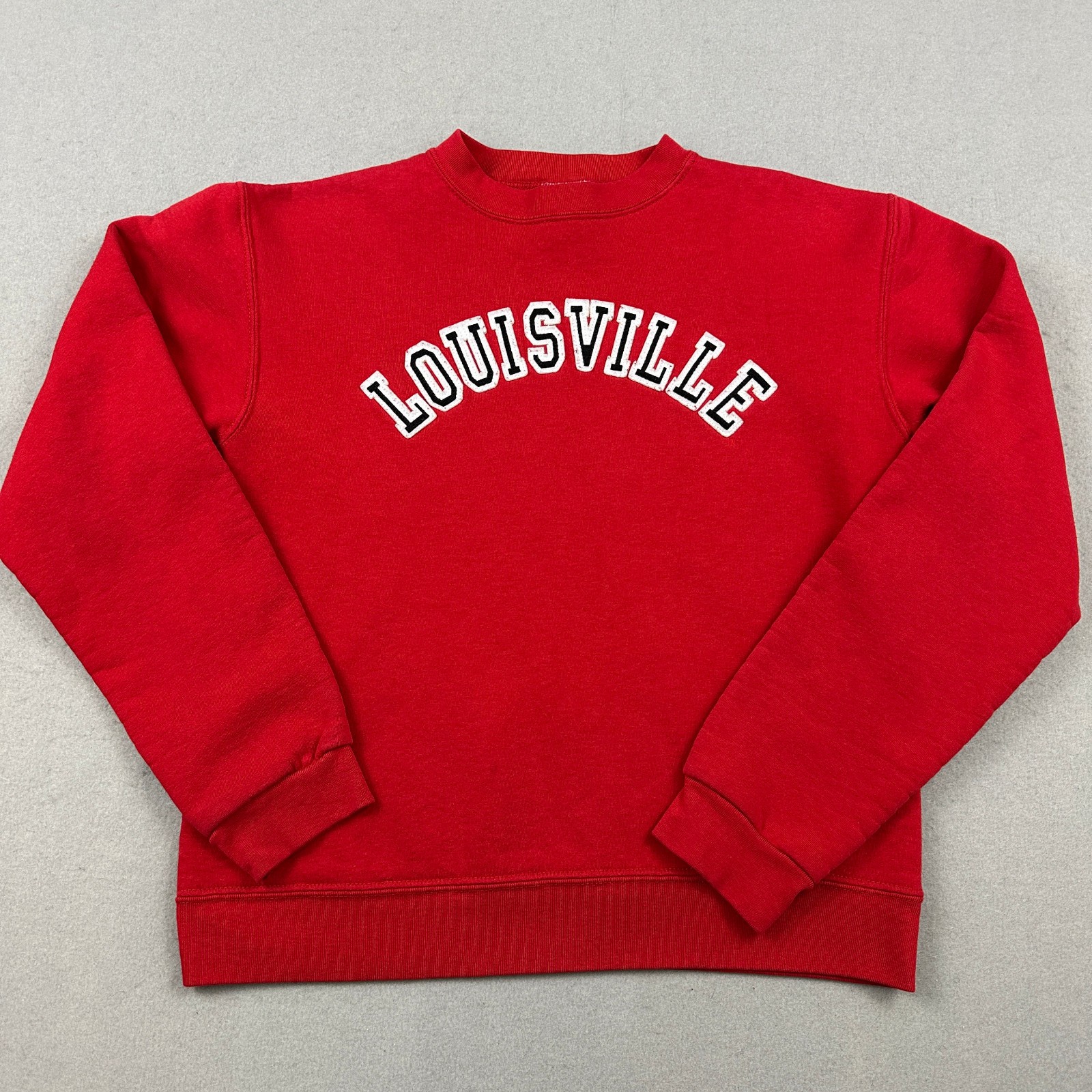 Vintage Louisville Cardinals Sweater Women Medium Red Basketball Crewneck USA M