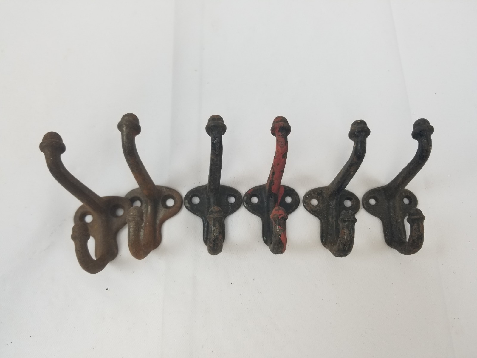 (6) VTG Original Manufacture Coat Hooks For Robe, Scarf, Hat Acorn Tip Design 