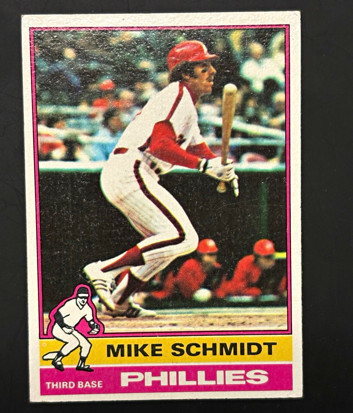Topps 1976 Mike Schmidt #480 Philadelphia Phillies Base Set Baseball Card Topps 1976 Mike Schmidt #480 Philadelphia Phillies Base Set Baseball Card
