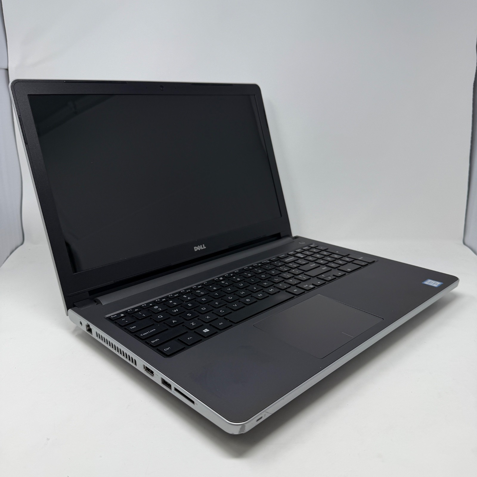 Dell Inspiron 5570 8GB RAM 256GB SSD Intel Core i5-8250U@1.60GHz Laptop