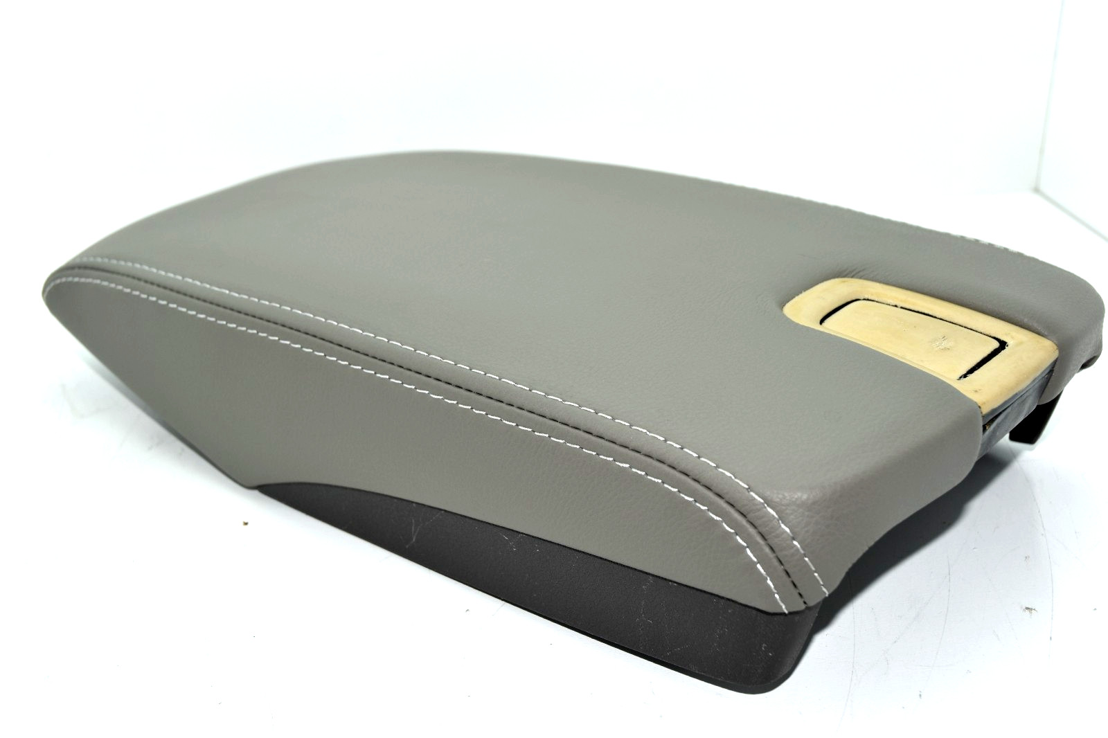 🚚 2007-2009 Lexus ES350 Gray Armrest Center Console Leather Lid Assembly