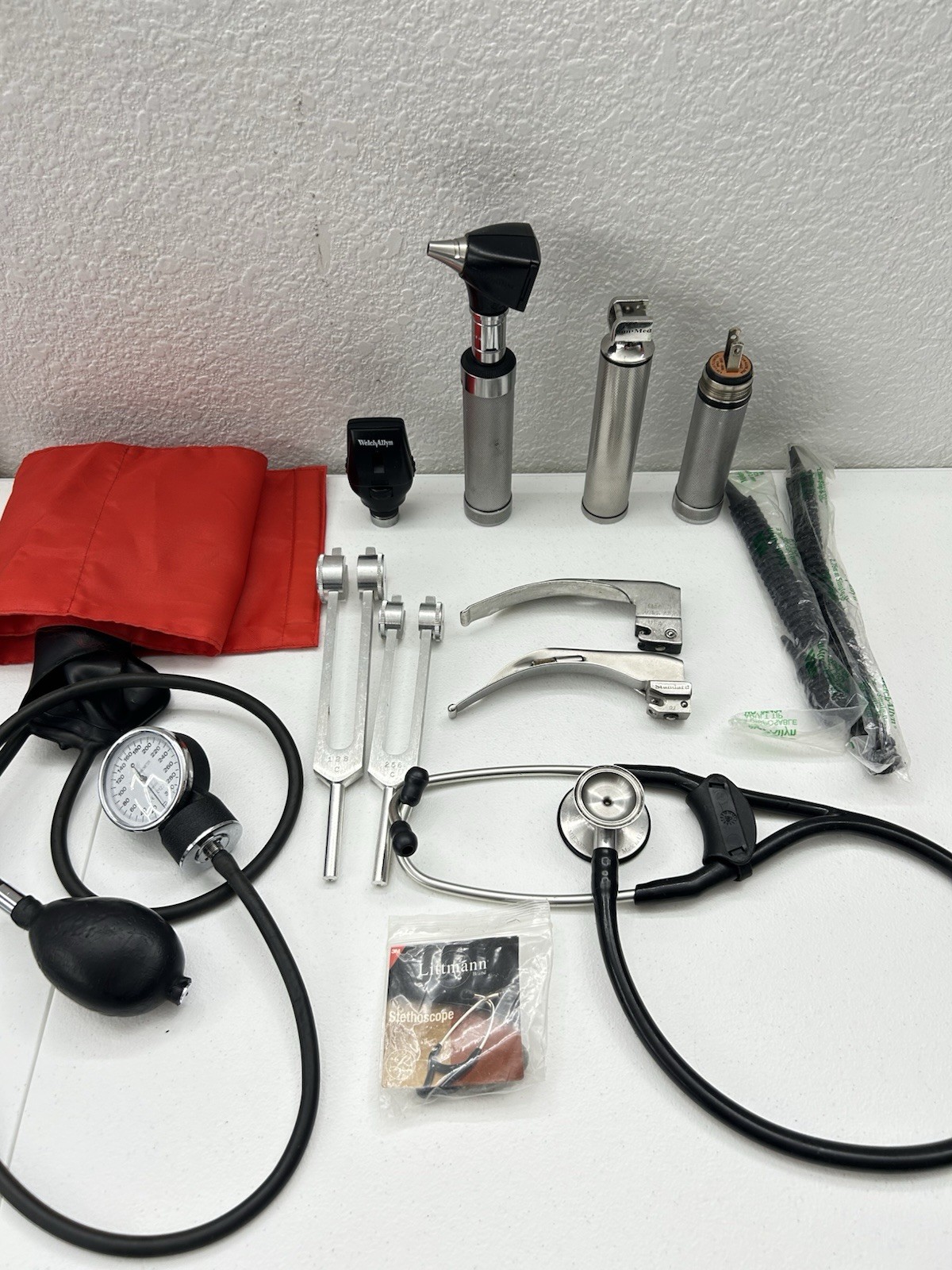 Complete Medical / EMT Student Kit - Welch Allyn, Littmann, Airway Gear & More