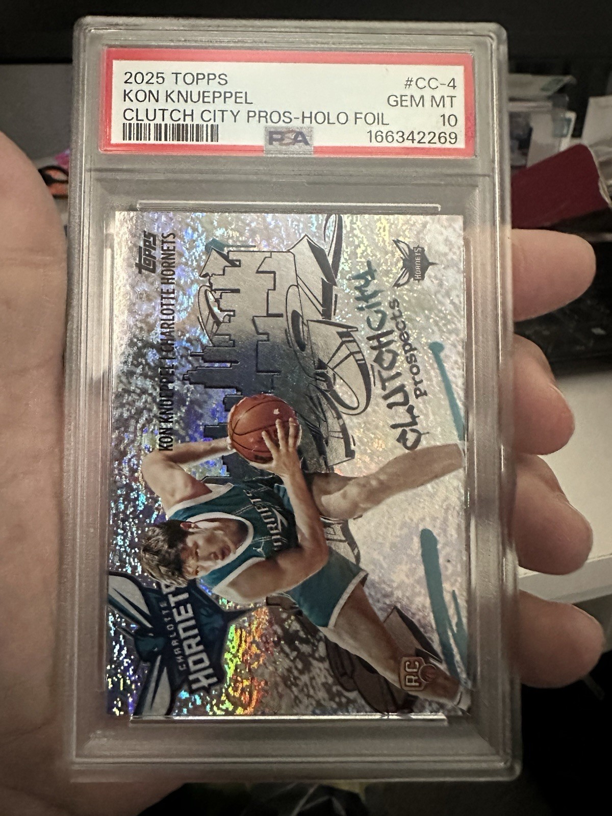 2025-26 Topps - Clutch City Prospects Kon Knueppel #CC-4 Holofoil (RC)