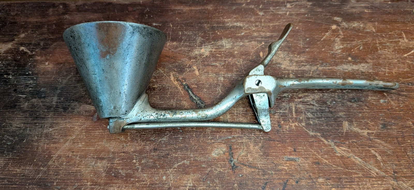 Rare Walker's 1905 Patent All Metal #6 Pyramid / Cone Ice Cream Scoop Erie PA Rare Walker's 1905 Patent All Metal #6 Pyramid / Cone Ice Cream Scoop Erie PA