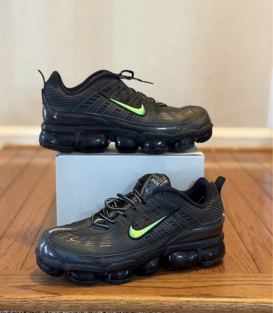 Nike Air VaporMax 360 Black Size 9.5 Black CK2718-001 Nike Air VaporMax 360 Black Size 9.5 Black CK2718-001