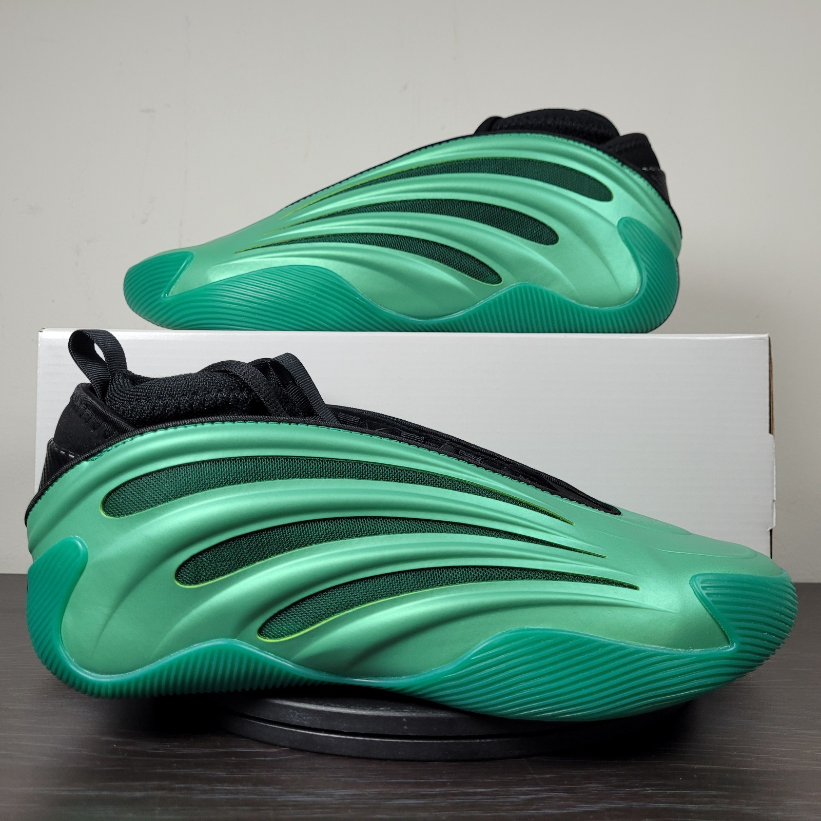 Adidas Harden Volume 9 Basketball Shoes Metamorphosis Green JH6484 Men\'s Sz 9 Adidas Harden Volume 9 Basketball Shoes Metamorphosis Green JH6484 Men\'s Sz 9
