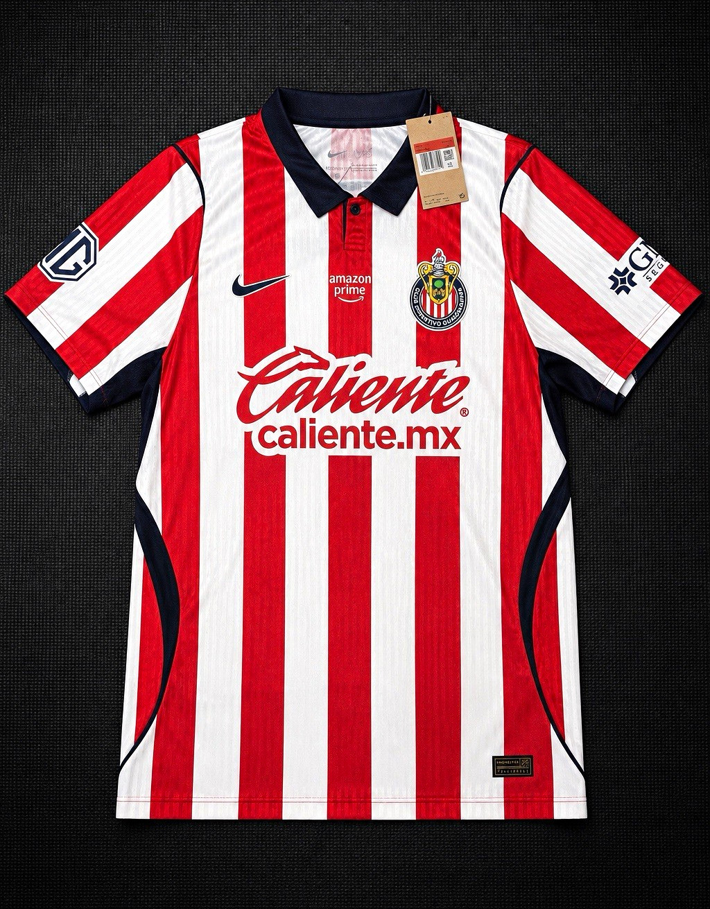 Nike Club Deportivo Guadalajara 2026/27 Home Jersey Red & white stripes Size XL Nike Club Deportivo Guadalajara 2026/27 Home Jersey Red & white stripes Size XL