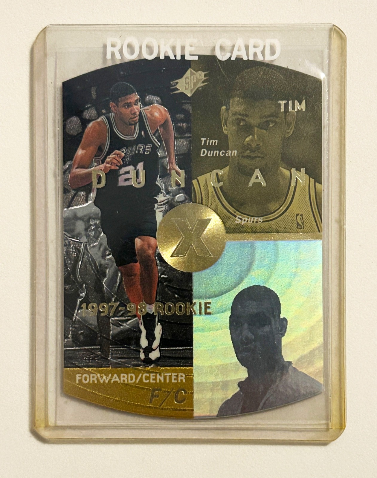 Tim Duncan 1997-98 Rookie Gold Card - UPPER DECK SPx - #37