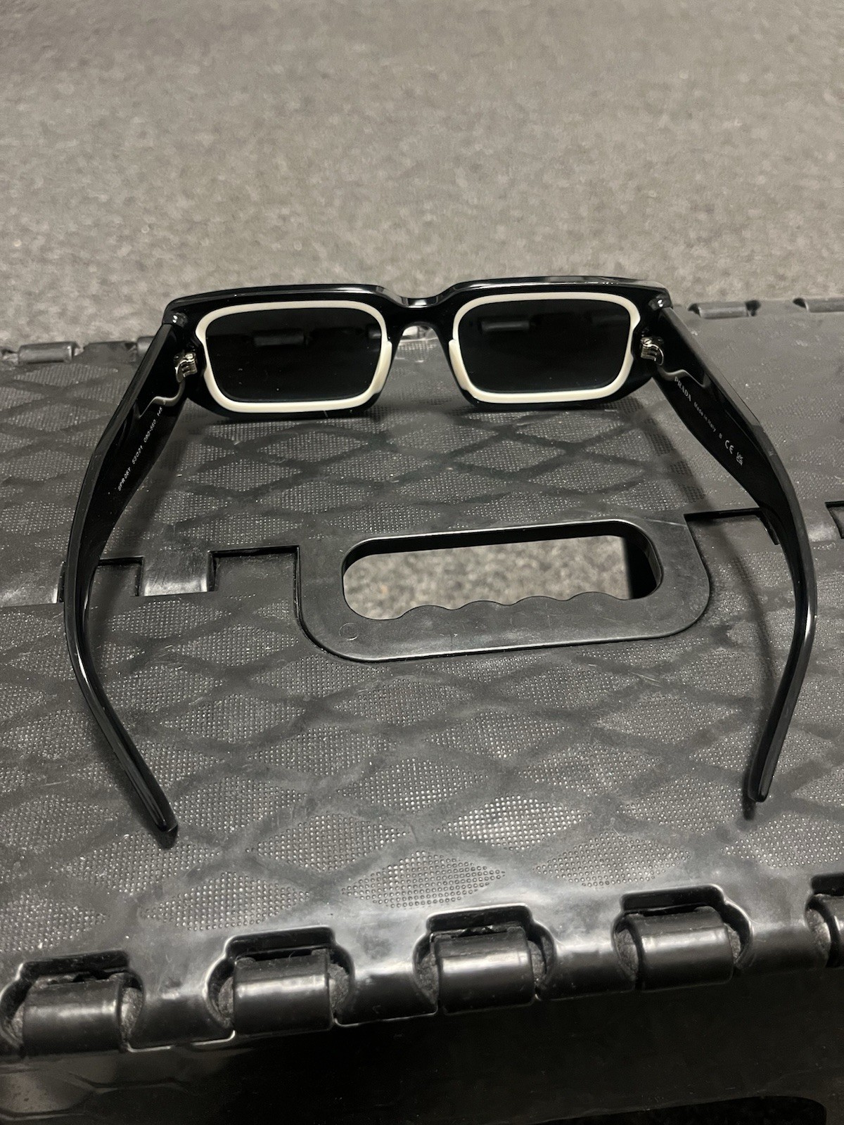 Prada SPR 06Y 09Q-5S0 Black Rectangular Sunglasses 53mm With Case Used