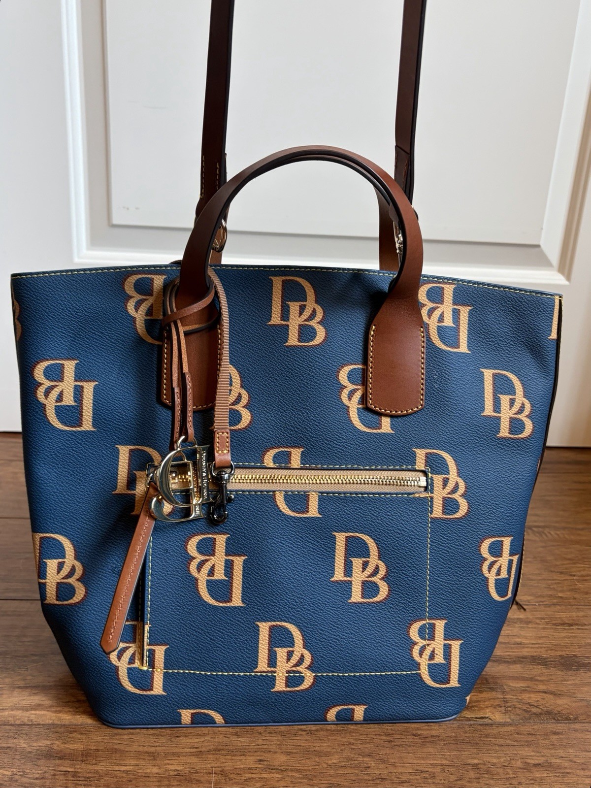 Dooney & Bourke Gretta Tote
