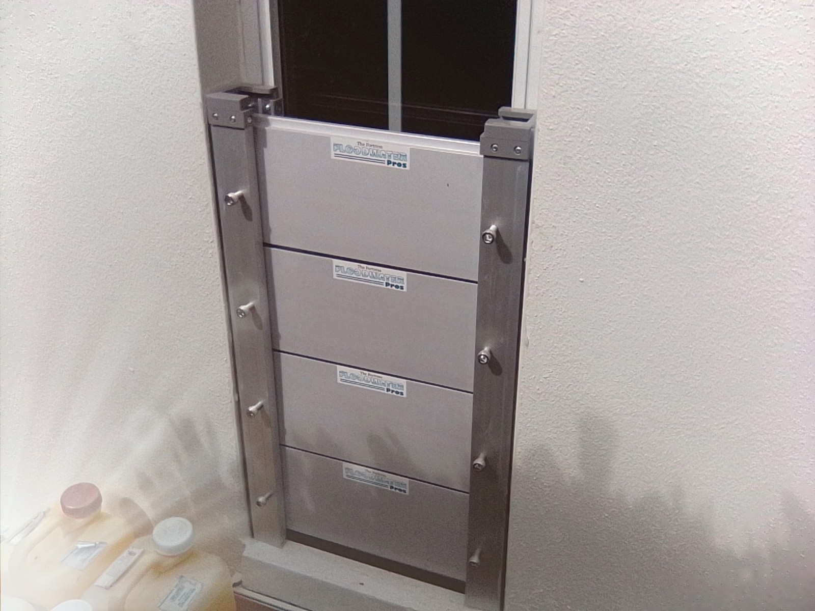 Flood Barriers of Aluminum and Stainless Steel H30.2in W24in