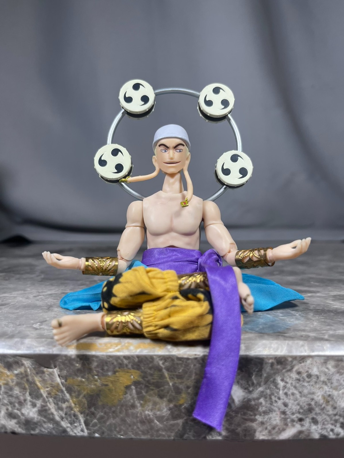 custom   1/12  one piece Enel