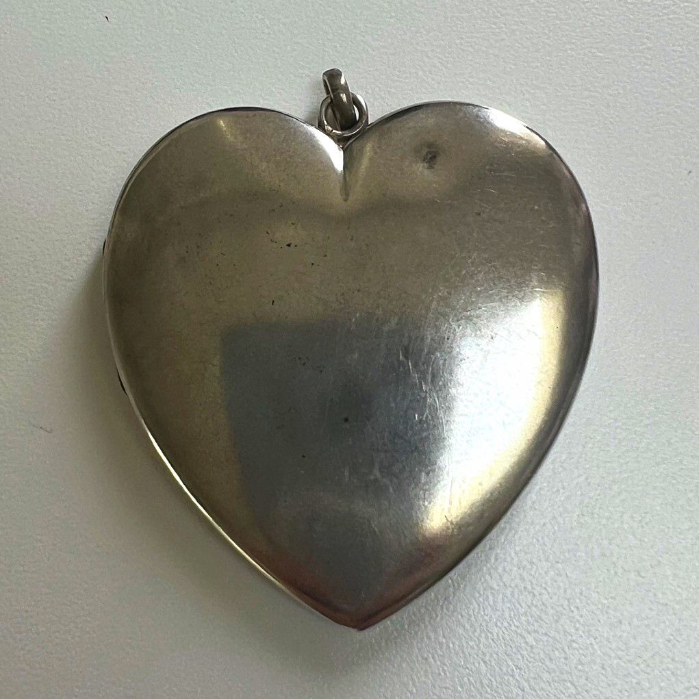 Rare, vintage, large Foster & Bailey 925 heart locket from 1890’s