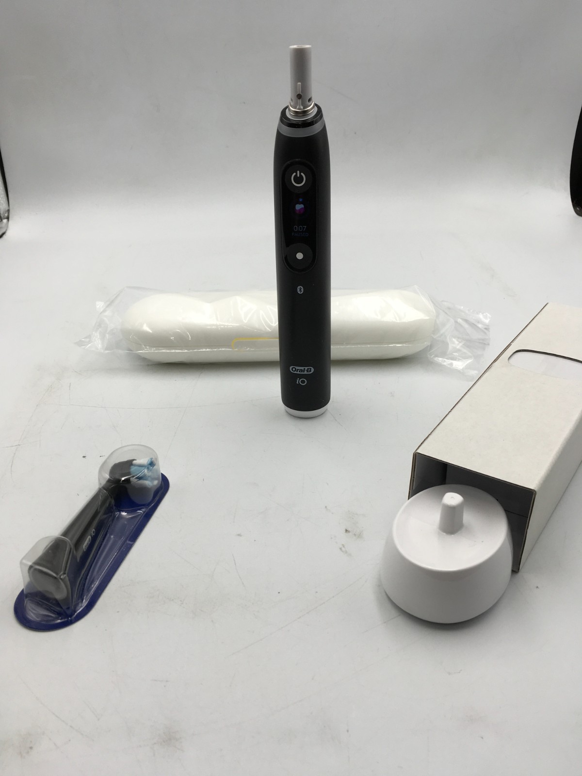 NEW Oral-B iO Series 6 Electric Toothbrush Kit Black or White No Box Unused RS
