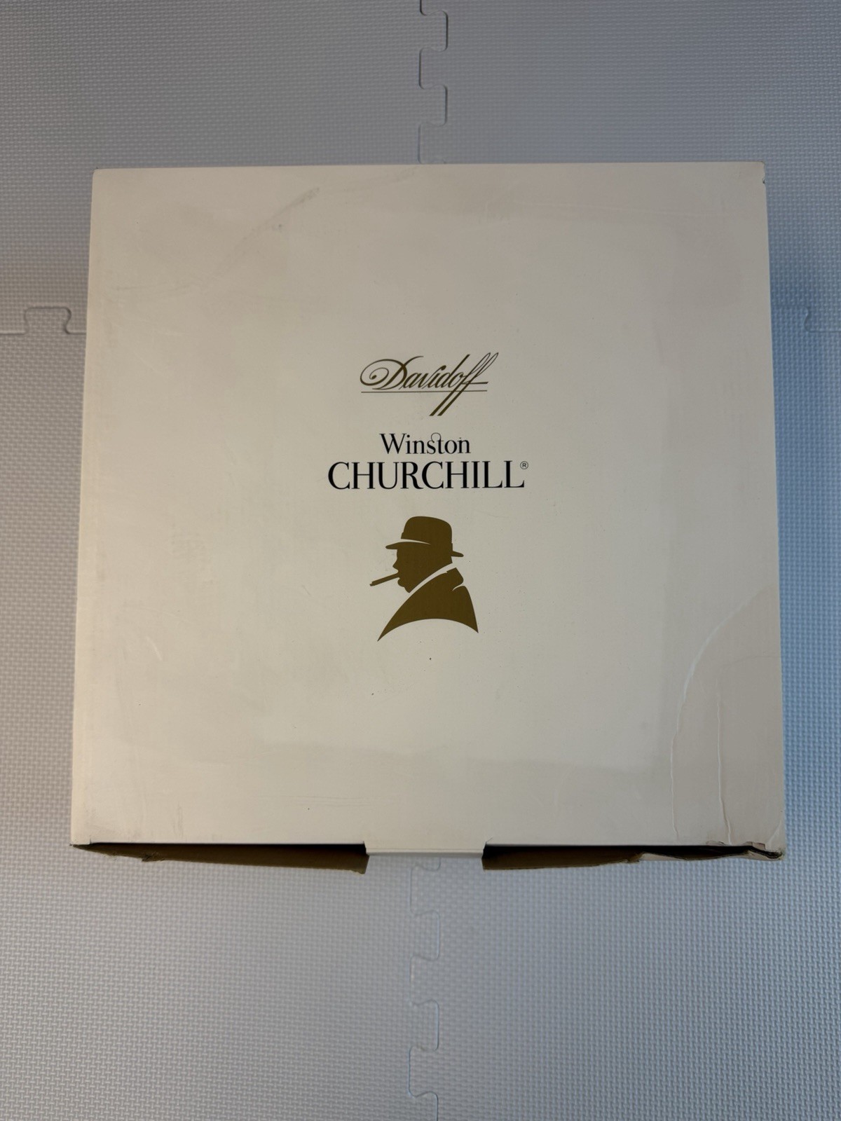 Davidoff Winston Churchill Cigar Humidor NIB Davidoff Winston Churchill Cigar Humidor NIB